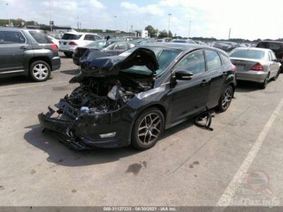 Ford Focus SE 2015 Black 2.0L