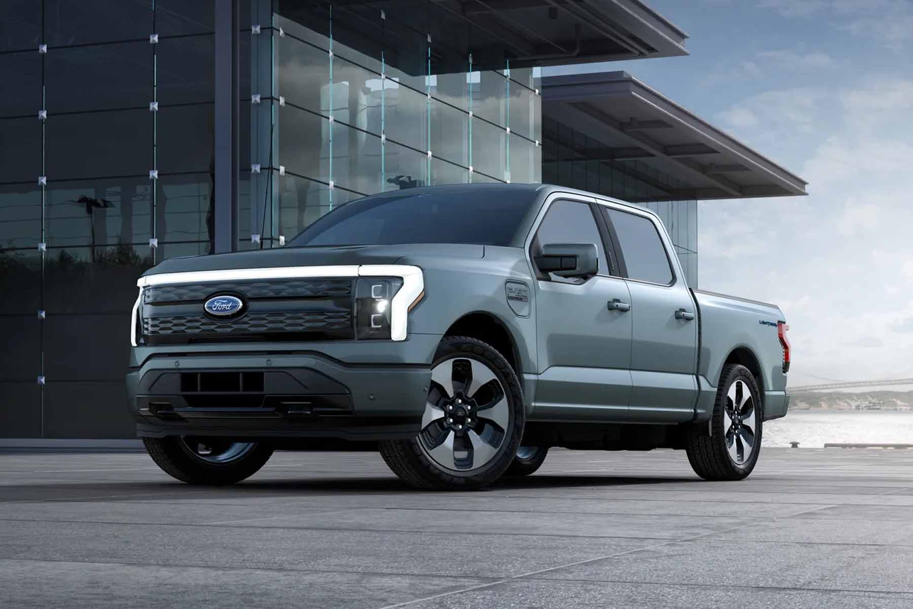 Ford F-150 Lightning- CAR IN UA